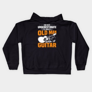 Never underestimate an old man with a GUITAR Kids Hoodie